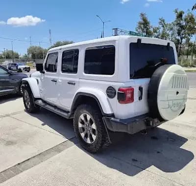 Jeep JEEP WRANGLER SAHARA UNLIMITED 2021 - más imágenes
