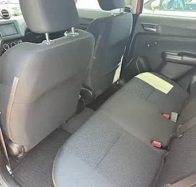 Suzuki SUZUKI SWIFT GLX BOOSTERGREEN 1.2L 2023 - más imágenes