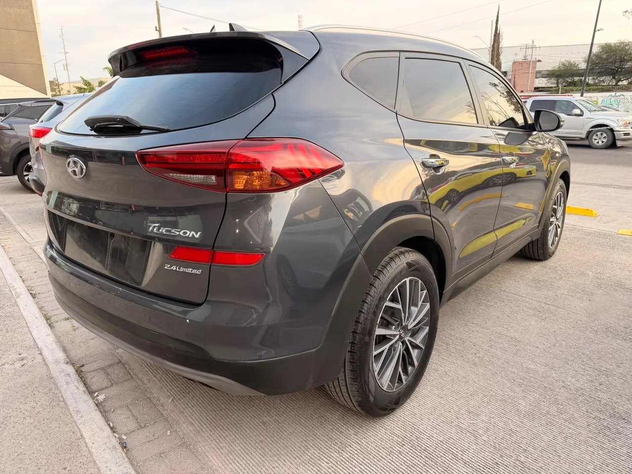 Hyundai HYUNDAI TUCSON LIMITED 2020 - imagen 4