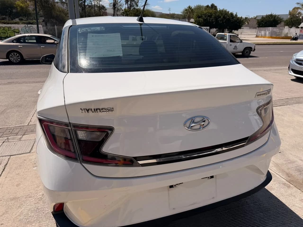 Hyundai HYUNDAI GRAND I10 MID GL SEDÁN 2021 - imagen 3