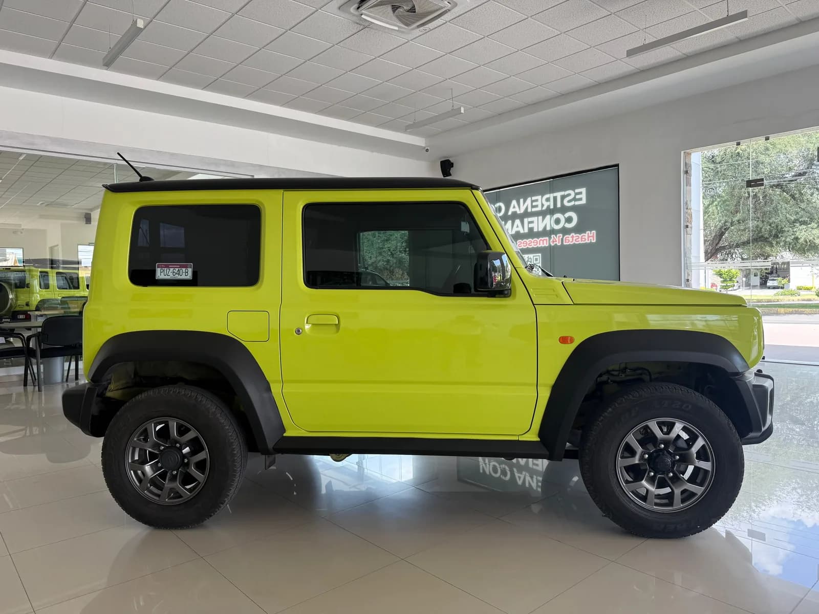 Suzuki JIMNY GLX TA 2022 - imagen 2
