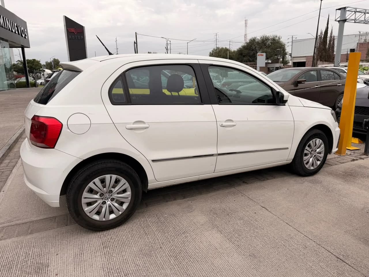 Volkswagen VOLKSWAGEN GOL TRENDLINE 2018 - más imágenes