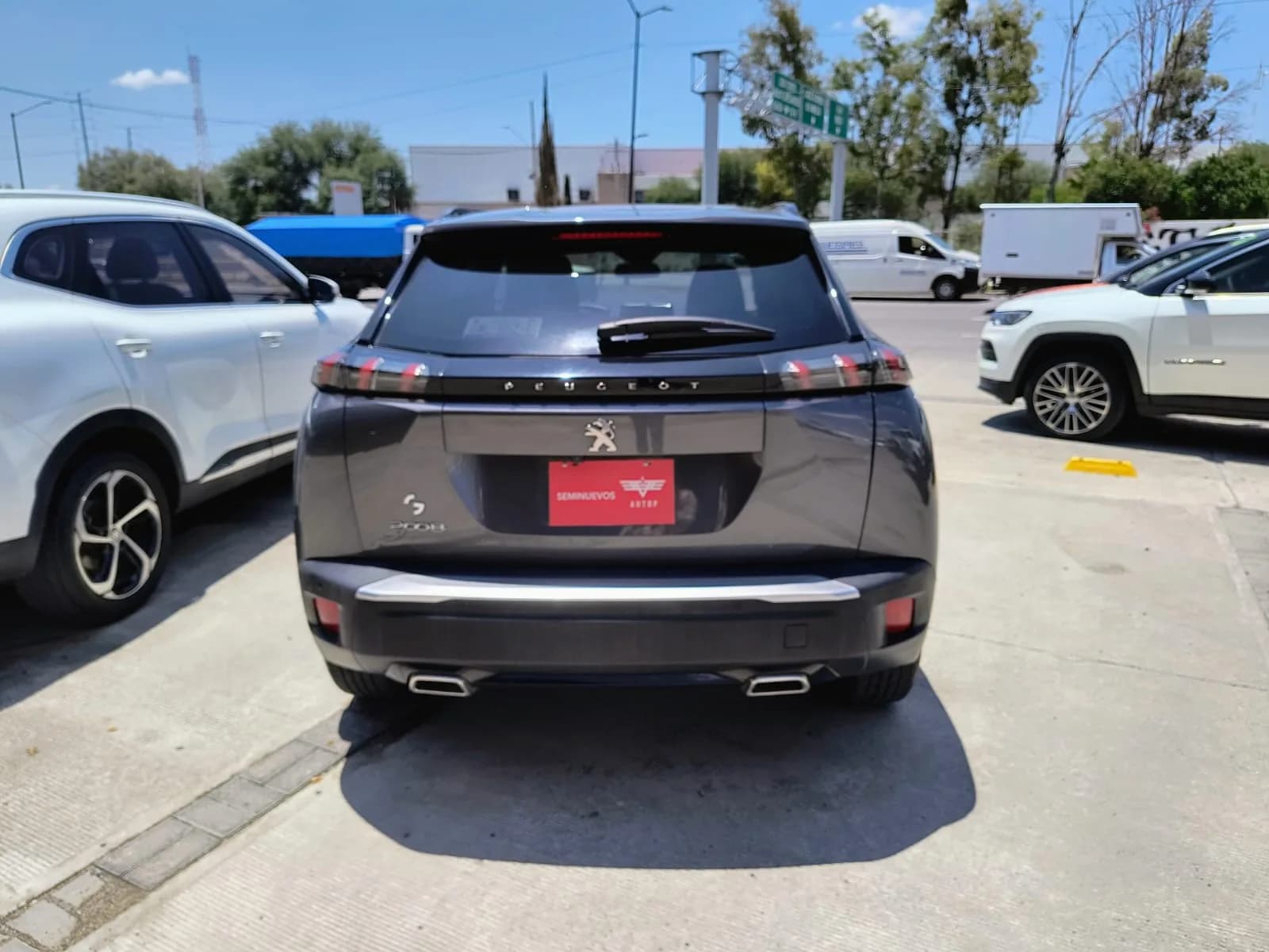 Peugeot PEUGEOT 2008 ALLURE PACK PURETECH 2023 - más imágenes