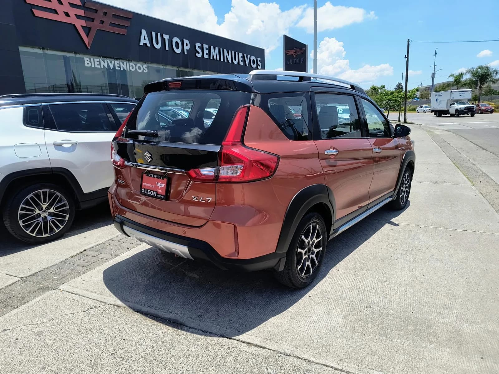 Suzuki SUZUKI ERTIGA XL7 2023 - imagen 4