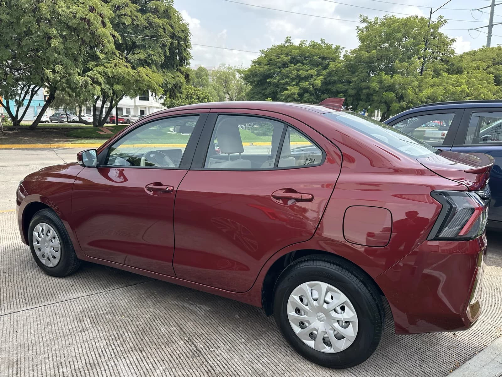 Suzuki SUZUKI DZIRE GLS TM 1.2L 2026 - imagen 3