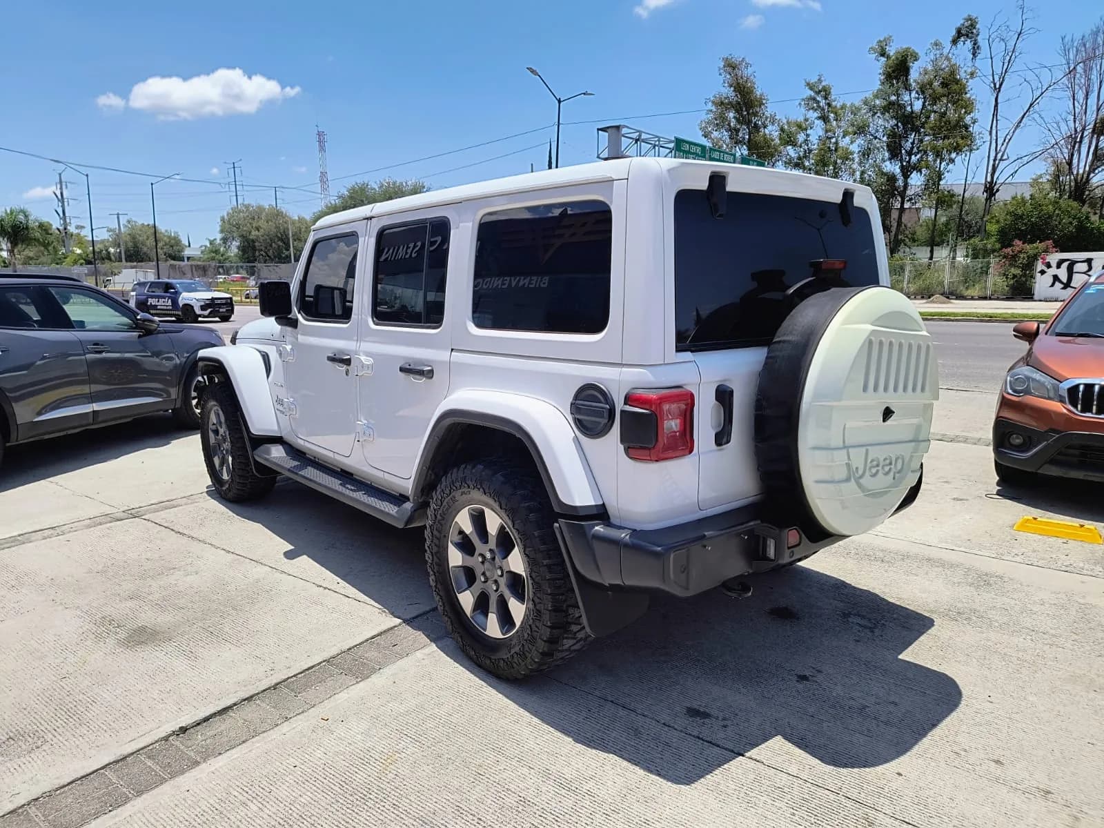 Jeep JEEP WRANGLER SAHARA UNLIMITED 2021 - más imágenes