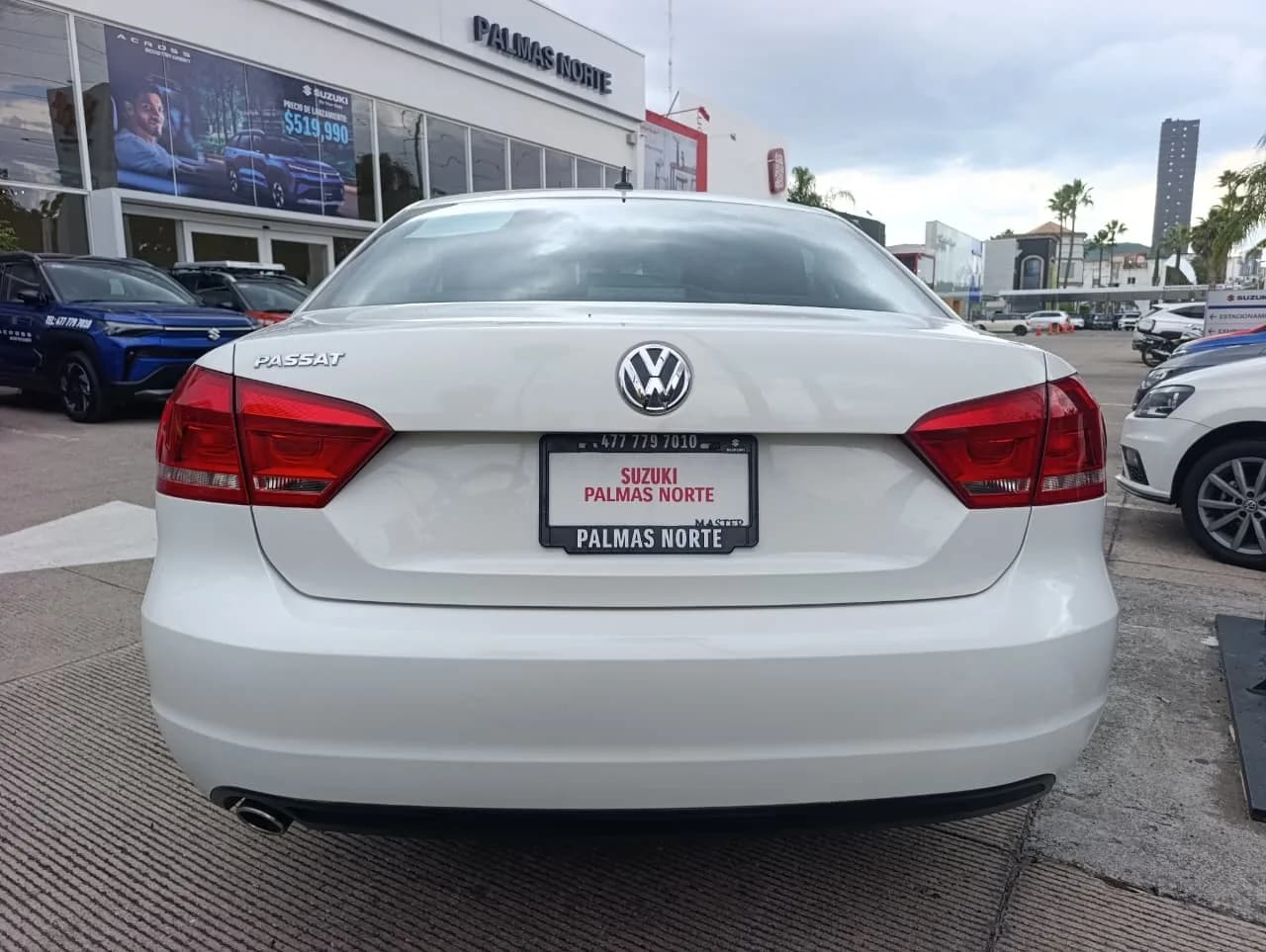 Volkswagen VOLKSWAGEN PASSAT SPORTLINE 2.5L 2014 - imagen 4