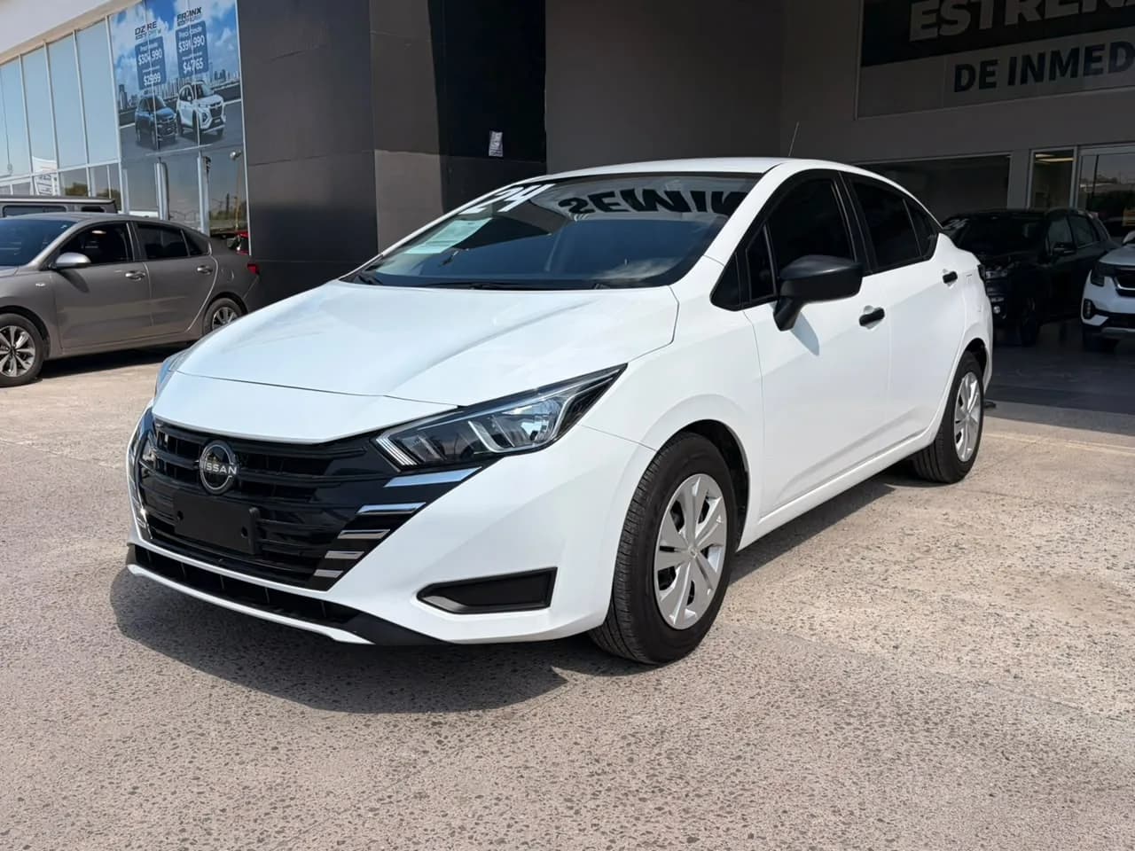Nissan NISSAN VERSA SENSE 2024