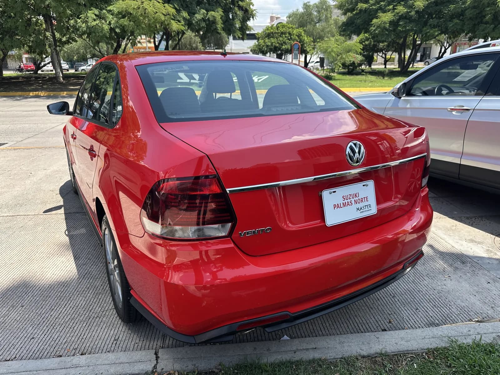 Volkswagen VOLKSWAGEN VENTO JOIN CAMARA DE REVERSA 2022 - más imágenes