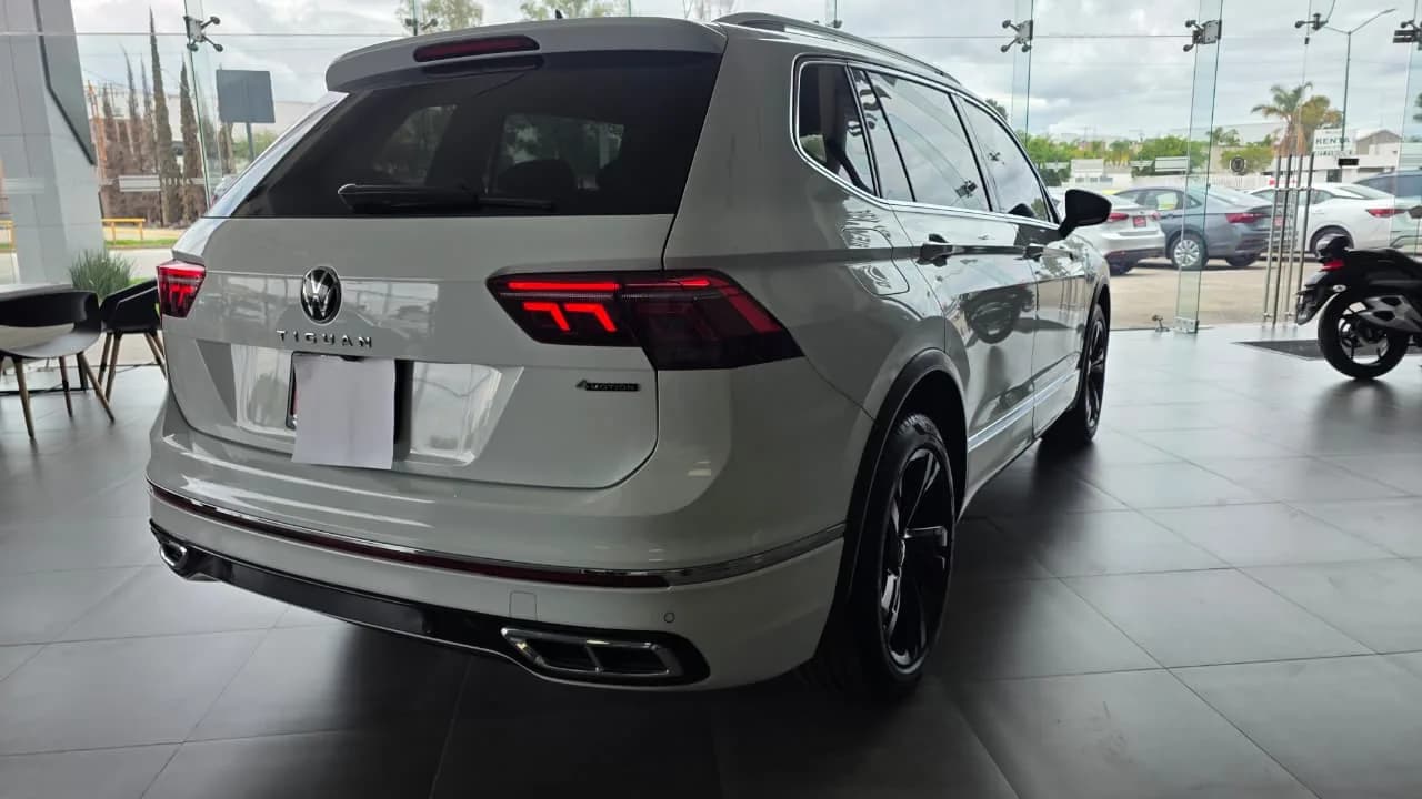 Volkswagen VOLKSWAGEN TIGUAN R-LINE 2.0 2024 - imagen 3