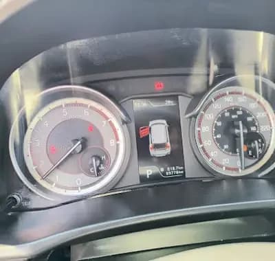 Suzuki SUZUKI ERTIGA XL7 2023 - imagen 4