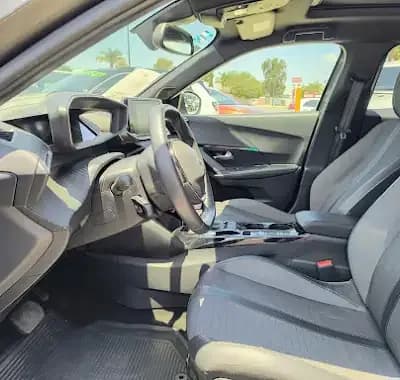 Peugeot PEUGEOT 2008 ALLURE PACK PURETECH 2023 - más imágenes