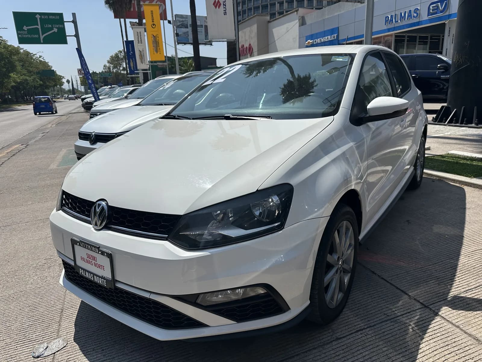 Volkswagen VOLKSWAGEN POLO COMFORTLINE PLUS 2022