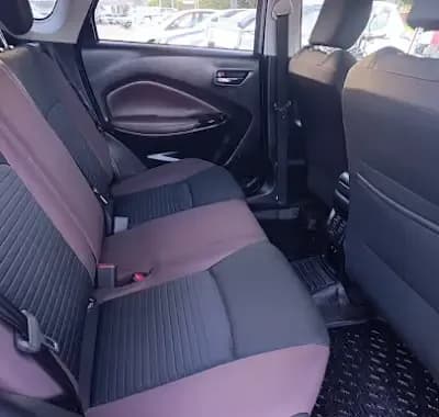 Suzuki SUZUKI FRONX GLX BOOSTERGREEN 2025 - más imágenes
