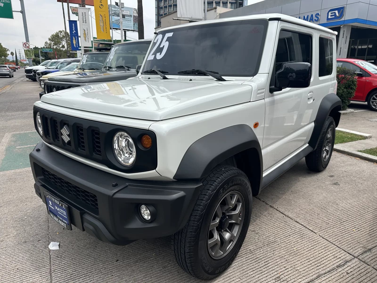 Suzuki SUZUKI JIMNY GLX 1.5L 4CIL 4WD 4PAS 3PTAS 2025