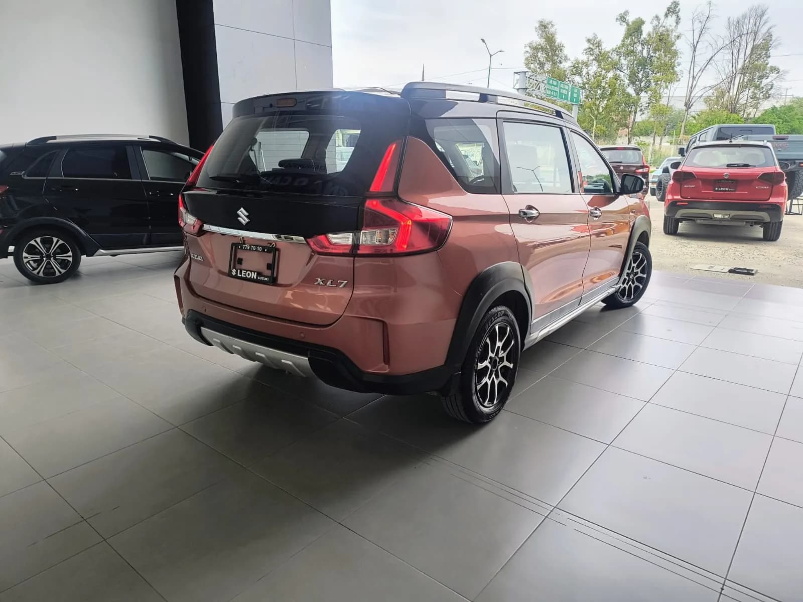 Suzuki SUZUKI ERTIGA XL7 2023 - imagen 3