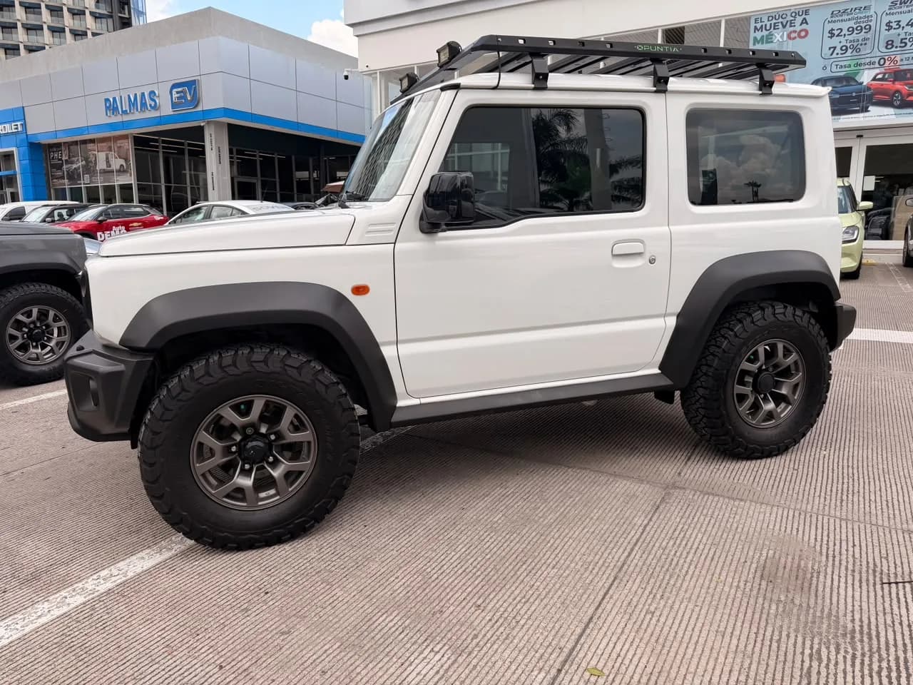 Suzuki SUZUKI JIMNY GLX 1.5L 4CIL 4WD 4PAS 3PTAS 2021 - imagen 2