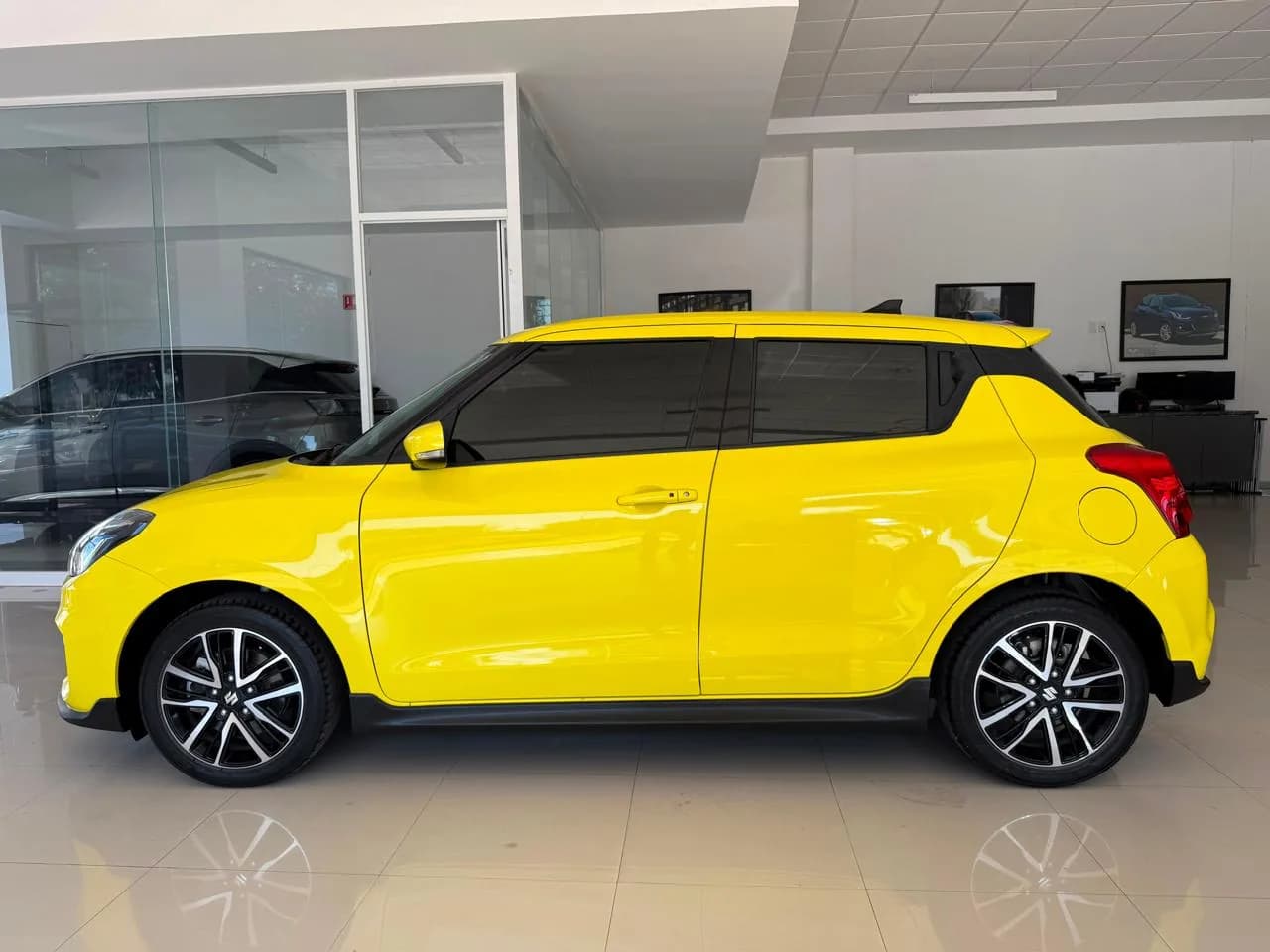 Suzuki SWIFT SPORT TM 2024 - imagen 4
