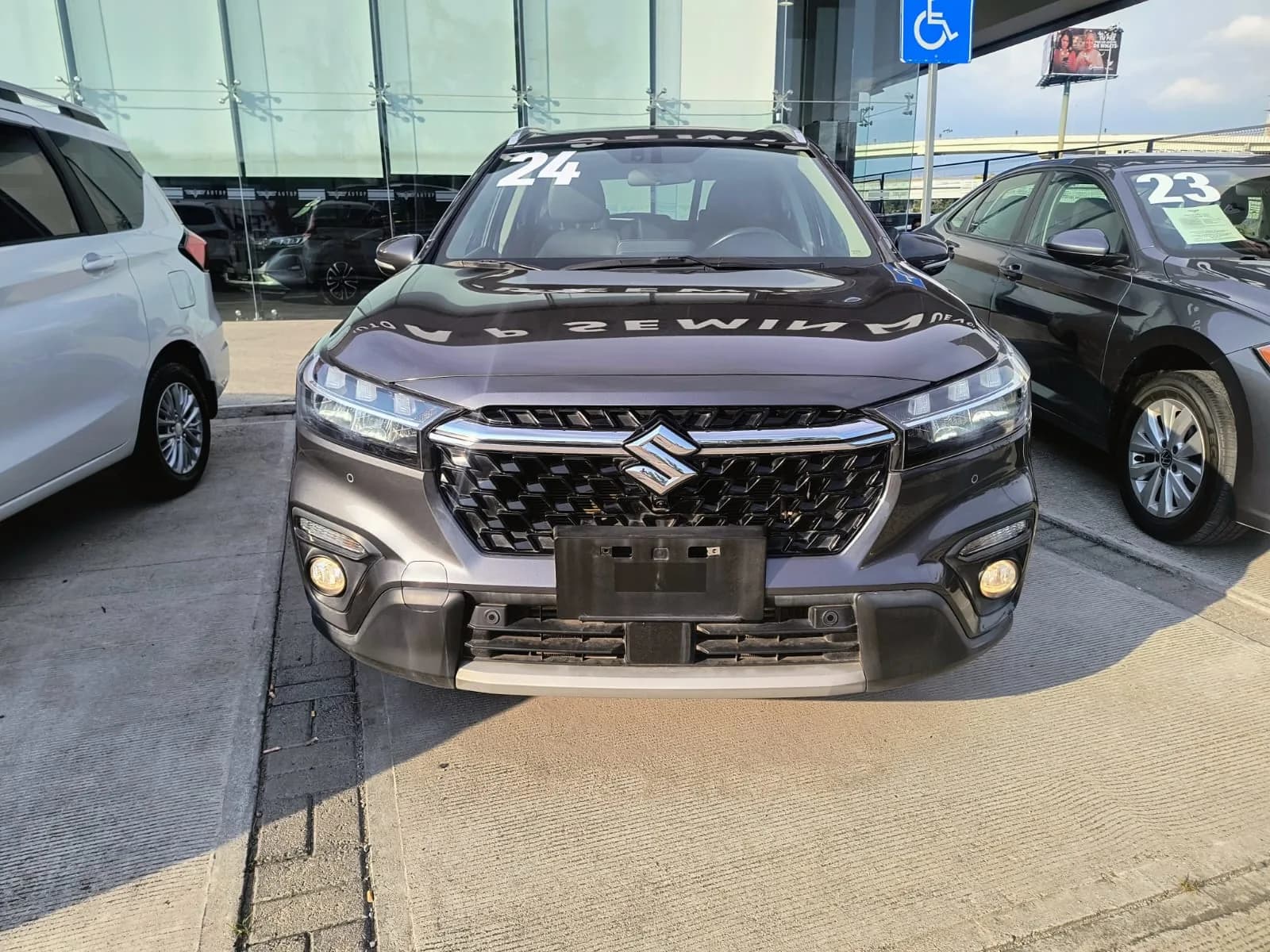 Suzuki SUZUKI S-CROSS GLX BOOSTERJET 2024