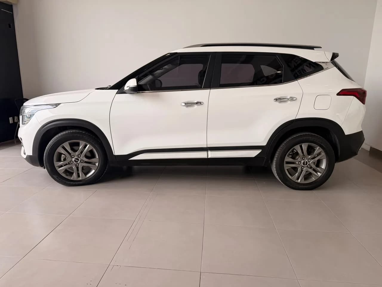 Kia KIA SELTOS SX 2023 - imagen 2