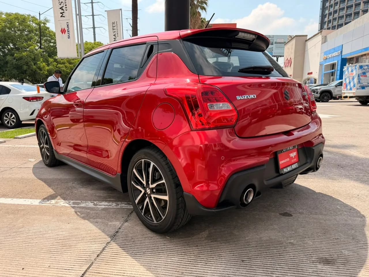 Suzuki SUZUKI SWIFT GLX SPORT 1.4L 4CIL 2WD TM6 2024 - imagen 2