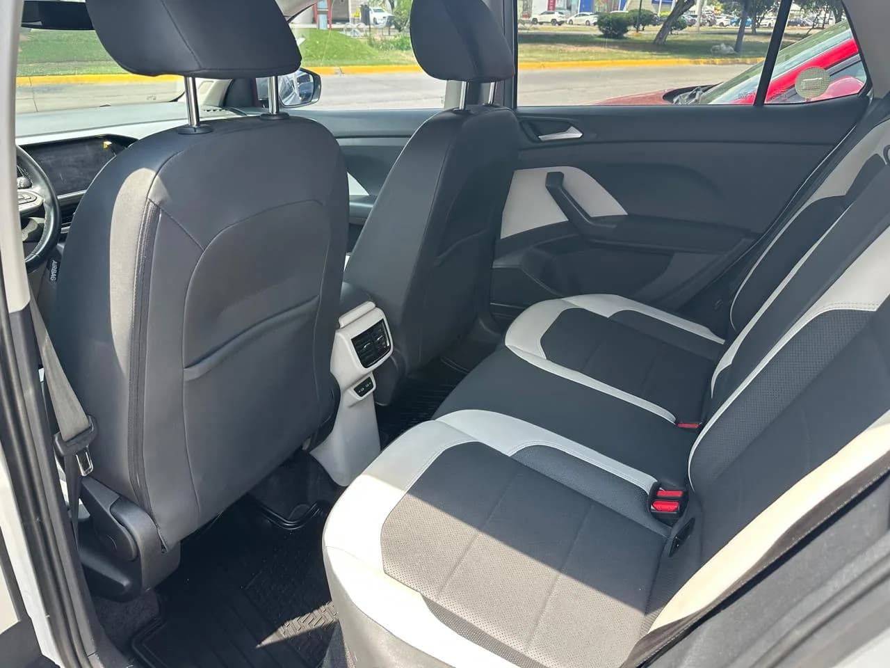 Volkswagen VW TAIGUN HIGHLINE 1.0 TSI TIP 2024