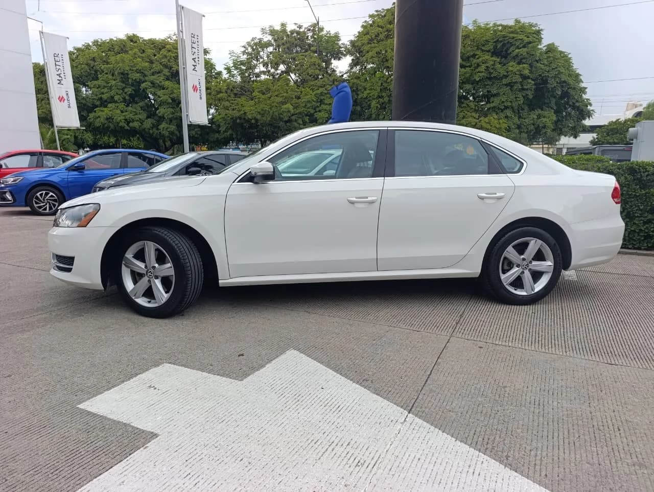 Volkswagen VOLKSWAGEN PASSAT SPORTLINE 2.5L 2014 - imagen 3