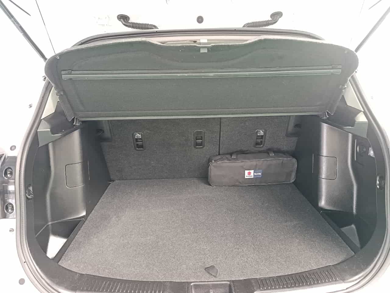 SUZUKI S-CROSS GLX 1.6 LT BLANCO 98,000Km $296,000.00 - Image 5