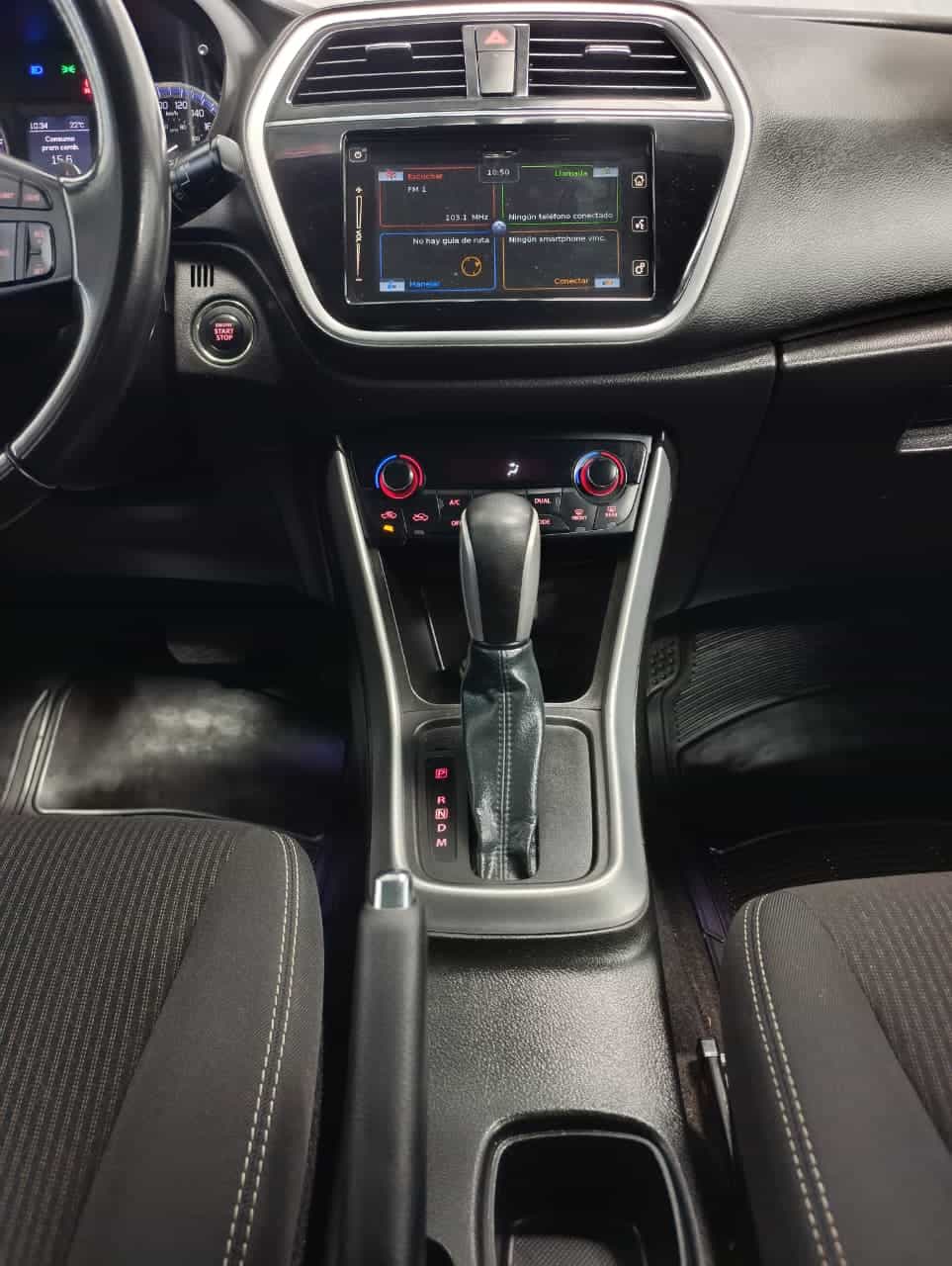 SUZUKI S-CROSS GLX 1.6 LT BLANCO 98,000Km $296,000.00 - Image 9