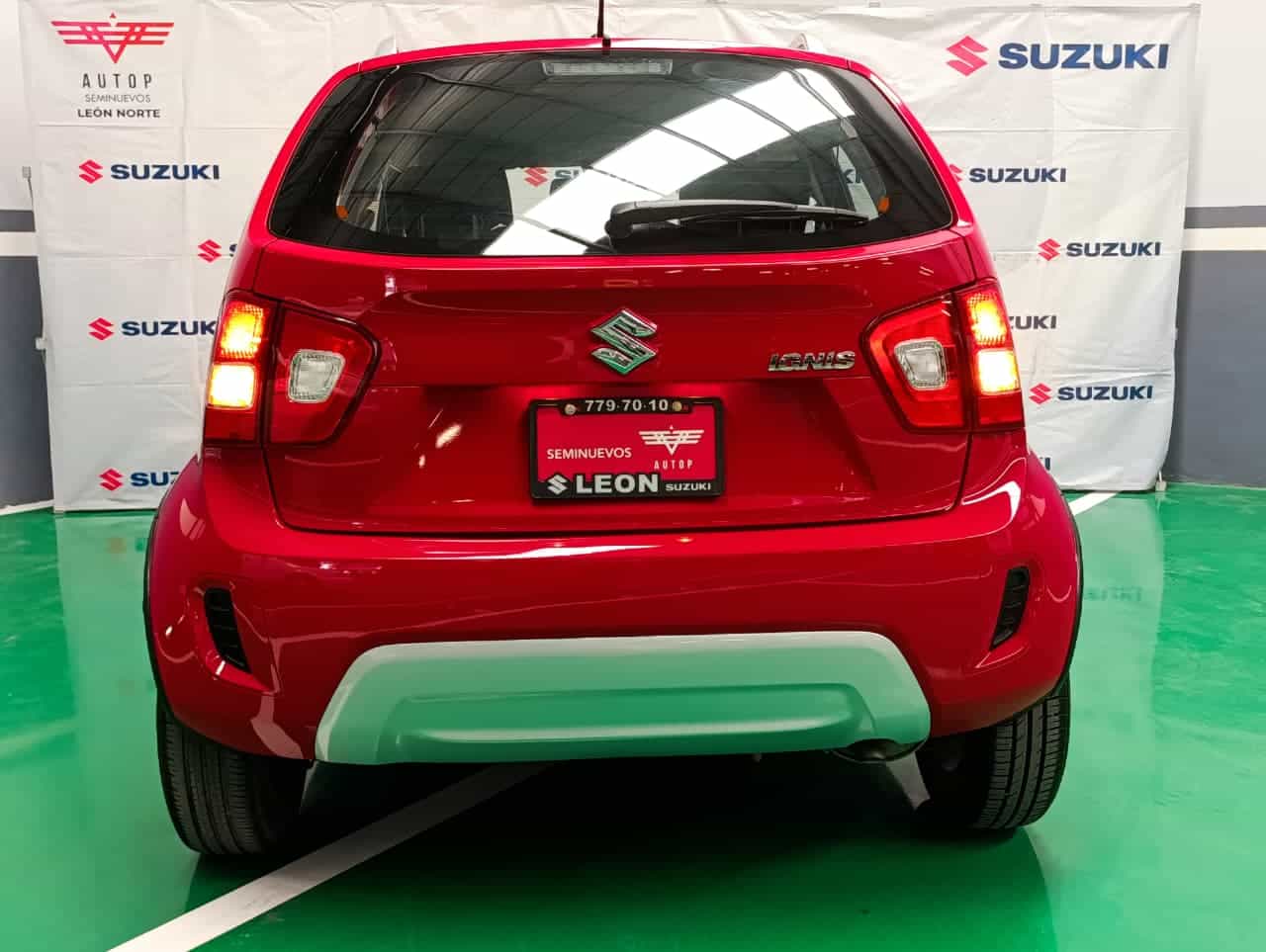 SUZUKI IGNIS GL 1.2L 4CIL 2WD CVT ROJO 51,000Km $239,000.00 - Image 5