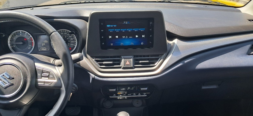 SUZUKI BALENO GLX CVT 2023 PLATA 25,000Km $269,000.00 - Image 11