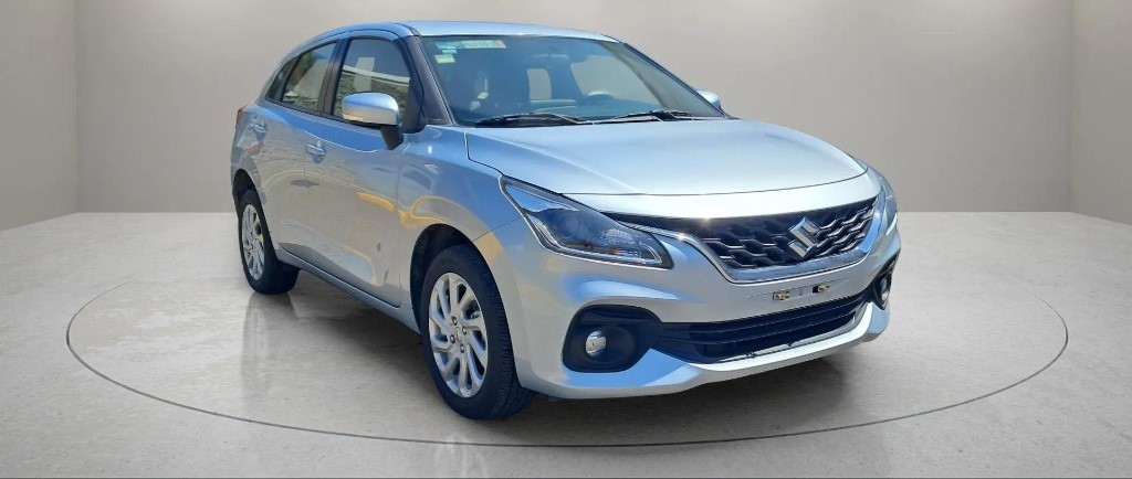 SUZUKI BALENO GLX CVT 2023 PLATA 25,000Km $269,000.00 - Image 3